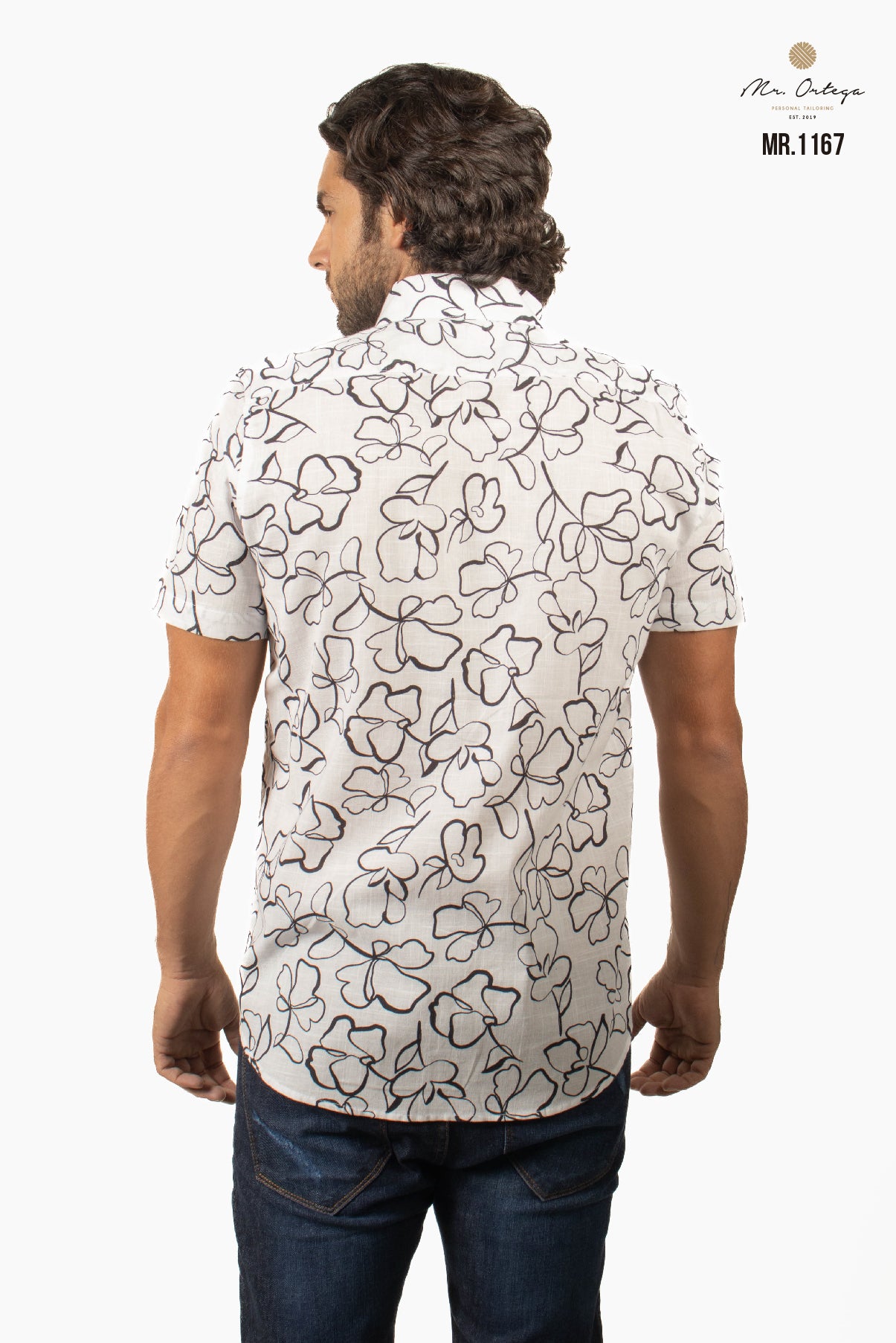 CAMISA BLANCA FLORES NEGRAS