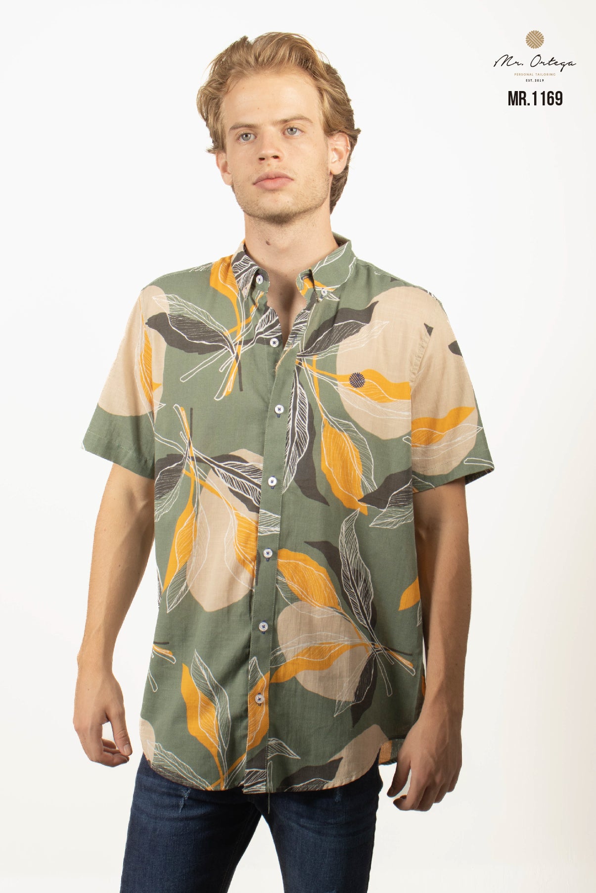CAMISA VERDE OPACO FLORES BEIGE