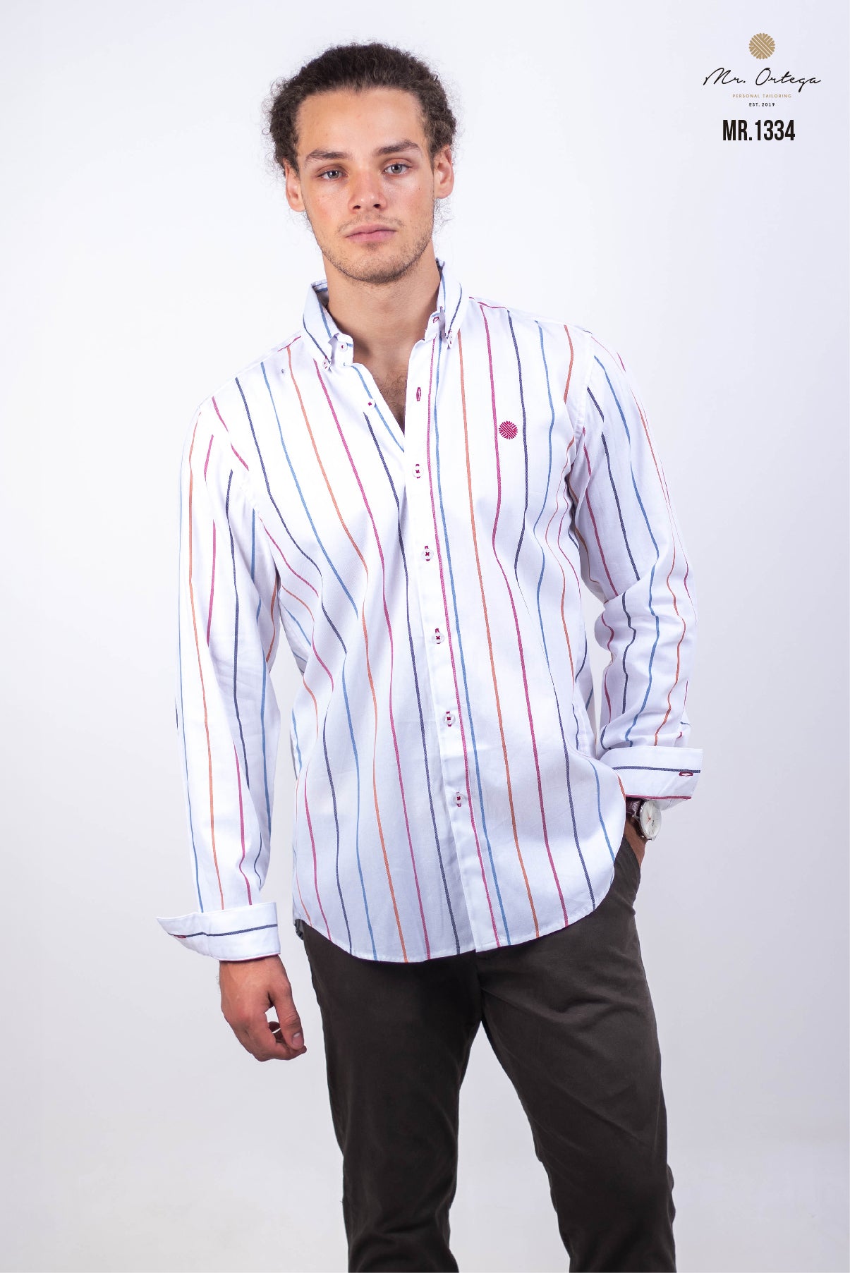 CAMISA BLANCA RAYAS NARANJA, AZUL, ROJO Y NEGRO