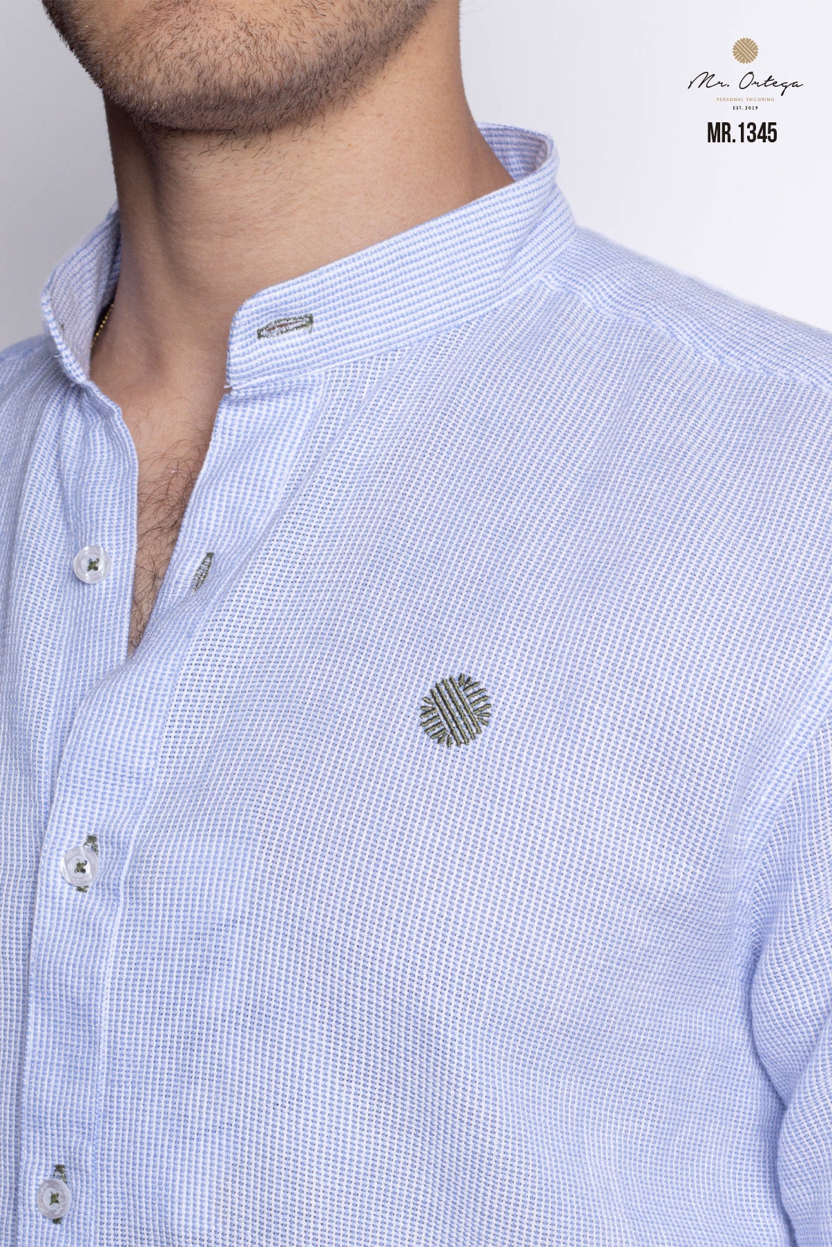 CAMISA AZUL CLARO Y BLANCO