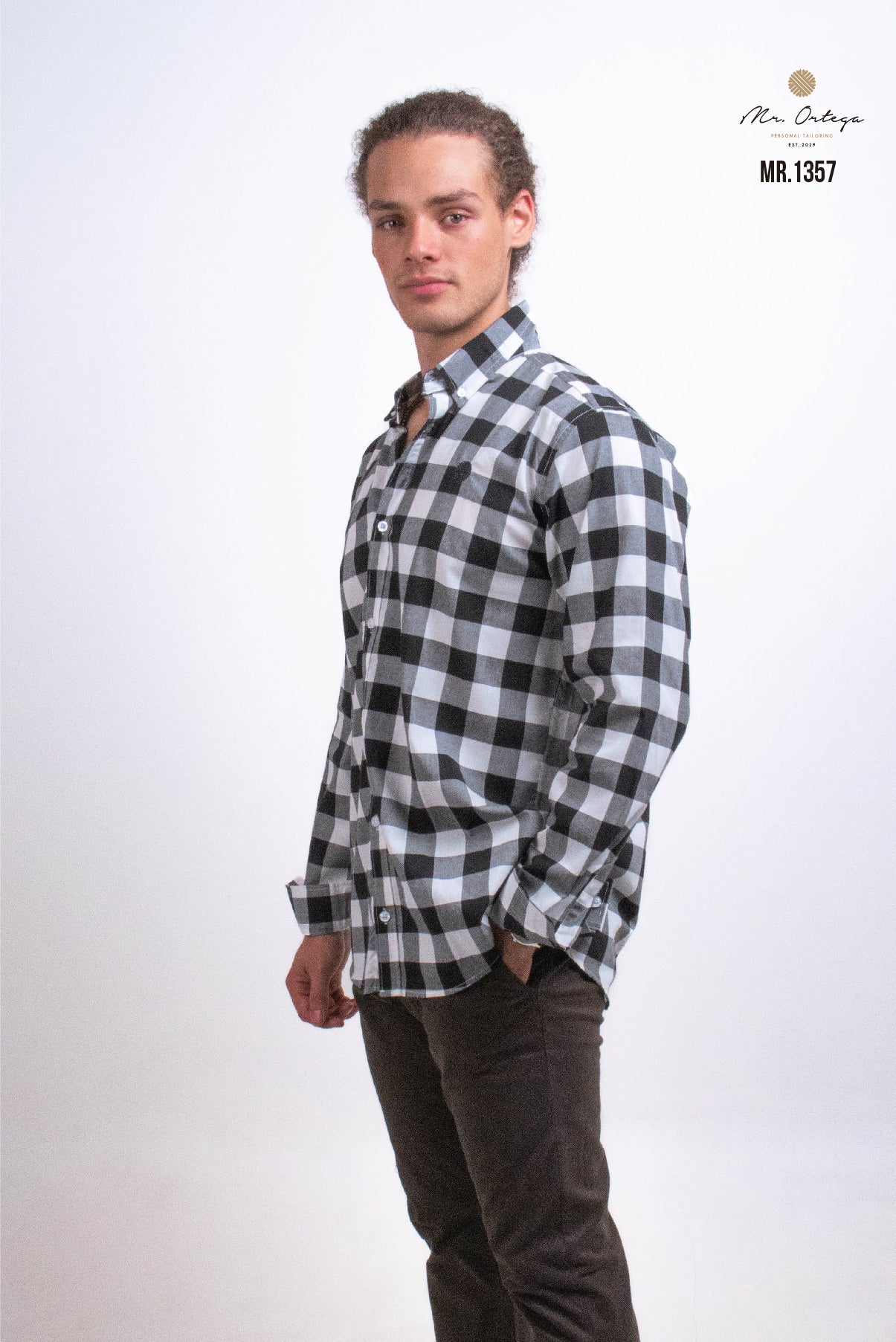 CAMISA CUADROS NEGROS / BLANCOS
