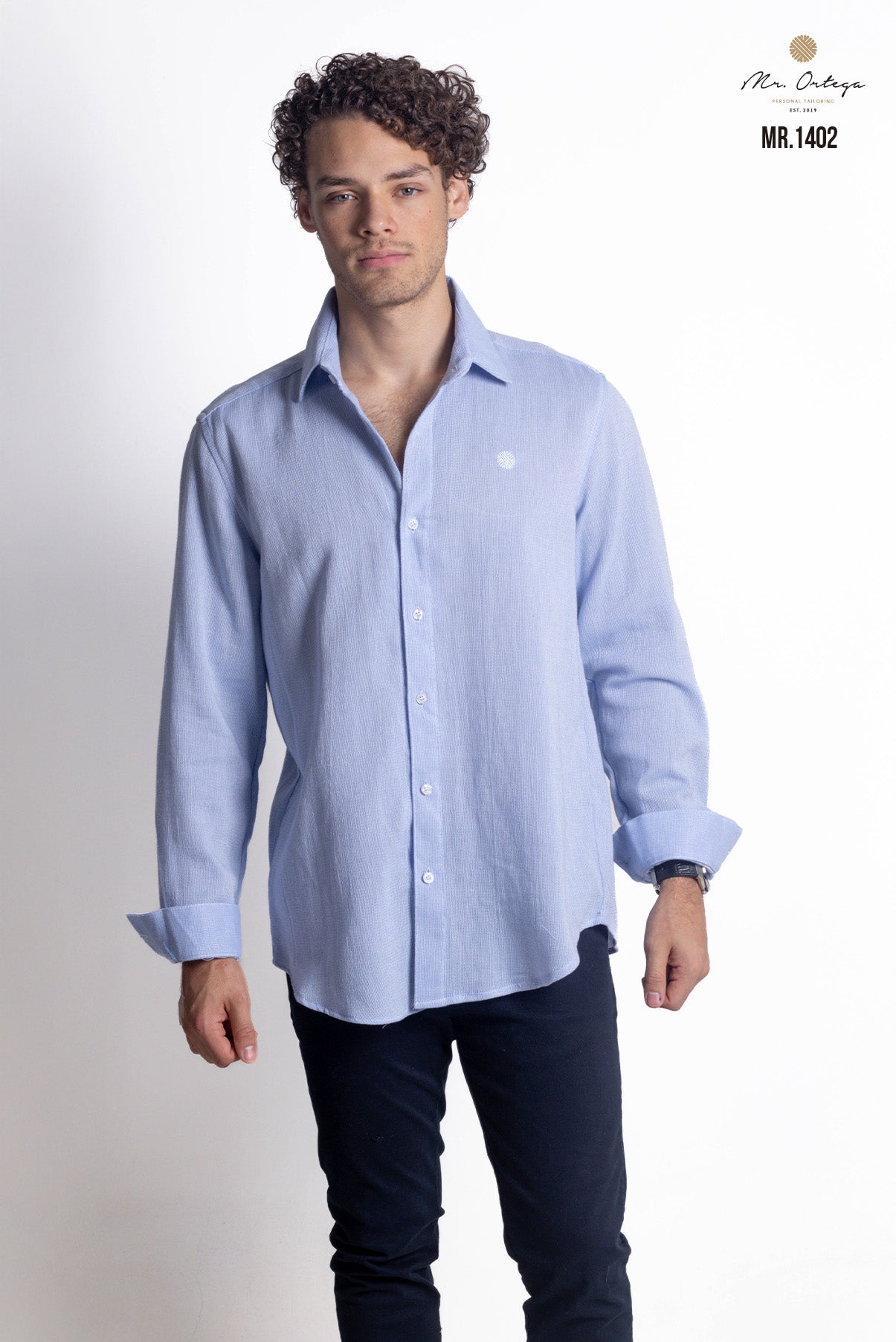 CAMISA LISA AZUL CLARO