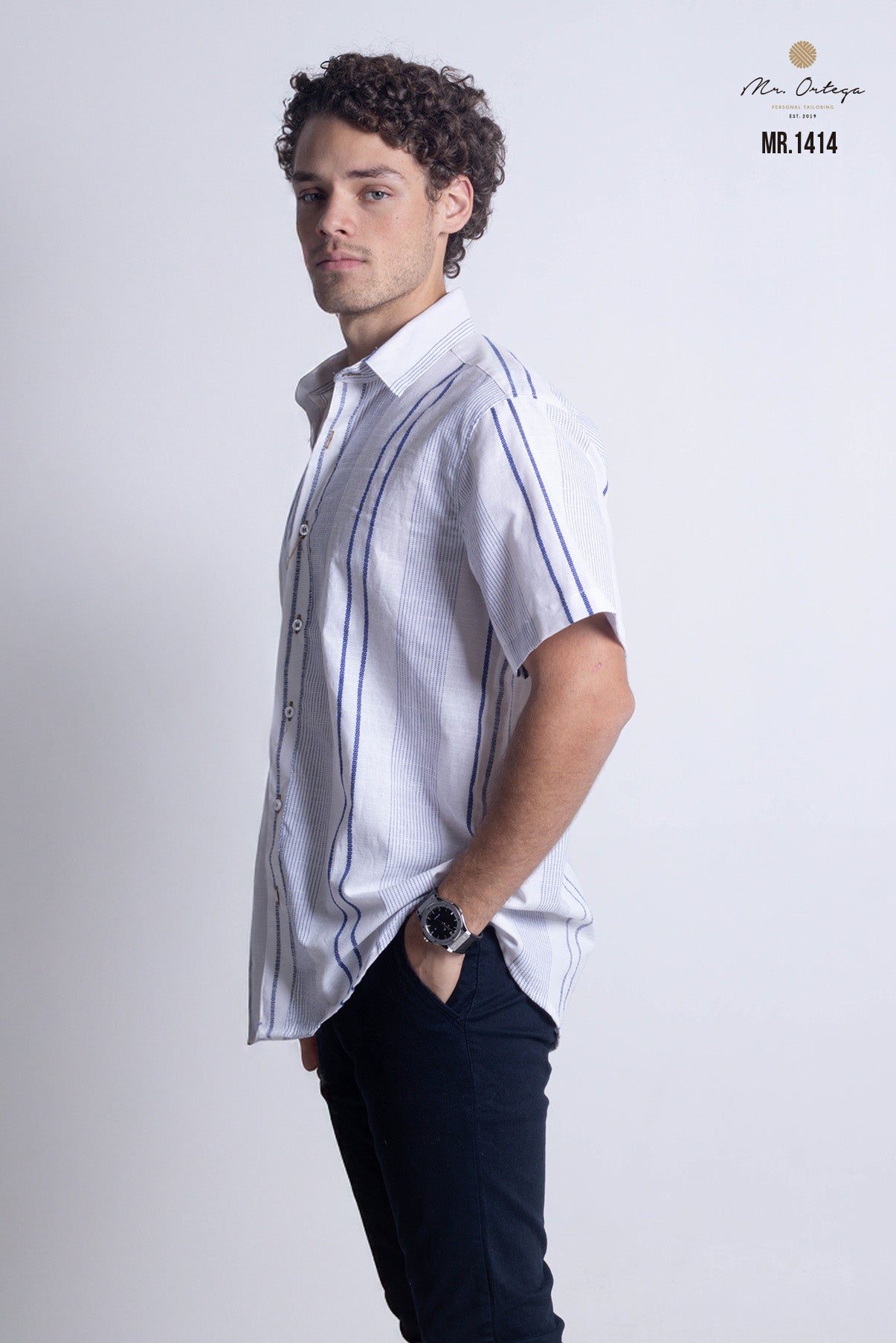 CAMISA BLANCA RAYAS AZUL MARINO