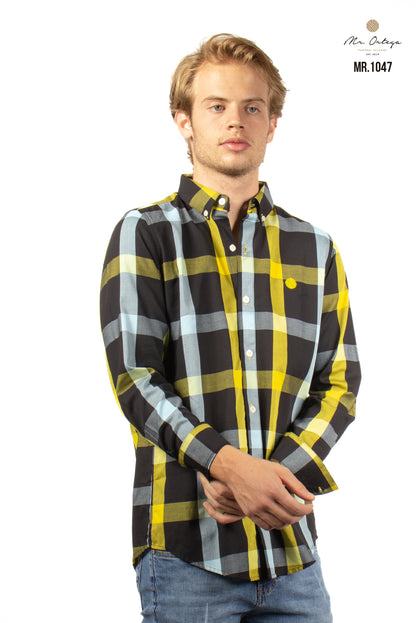 CAMISA NEGRA CUADROS AMARILLO Y BLANCO