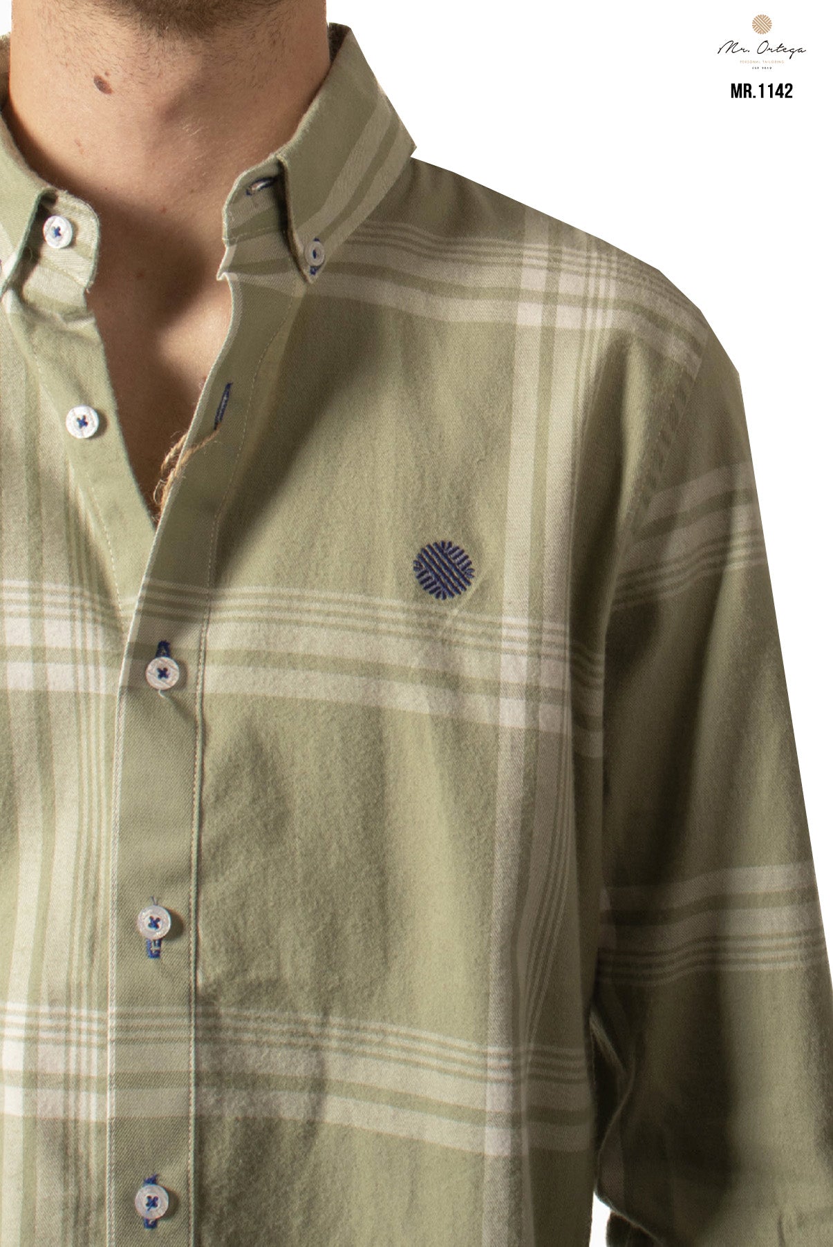CAMISA VERDE CLARO FRANJAS BLANCAS